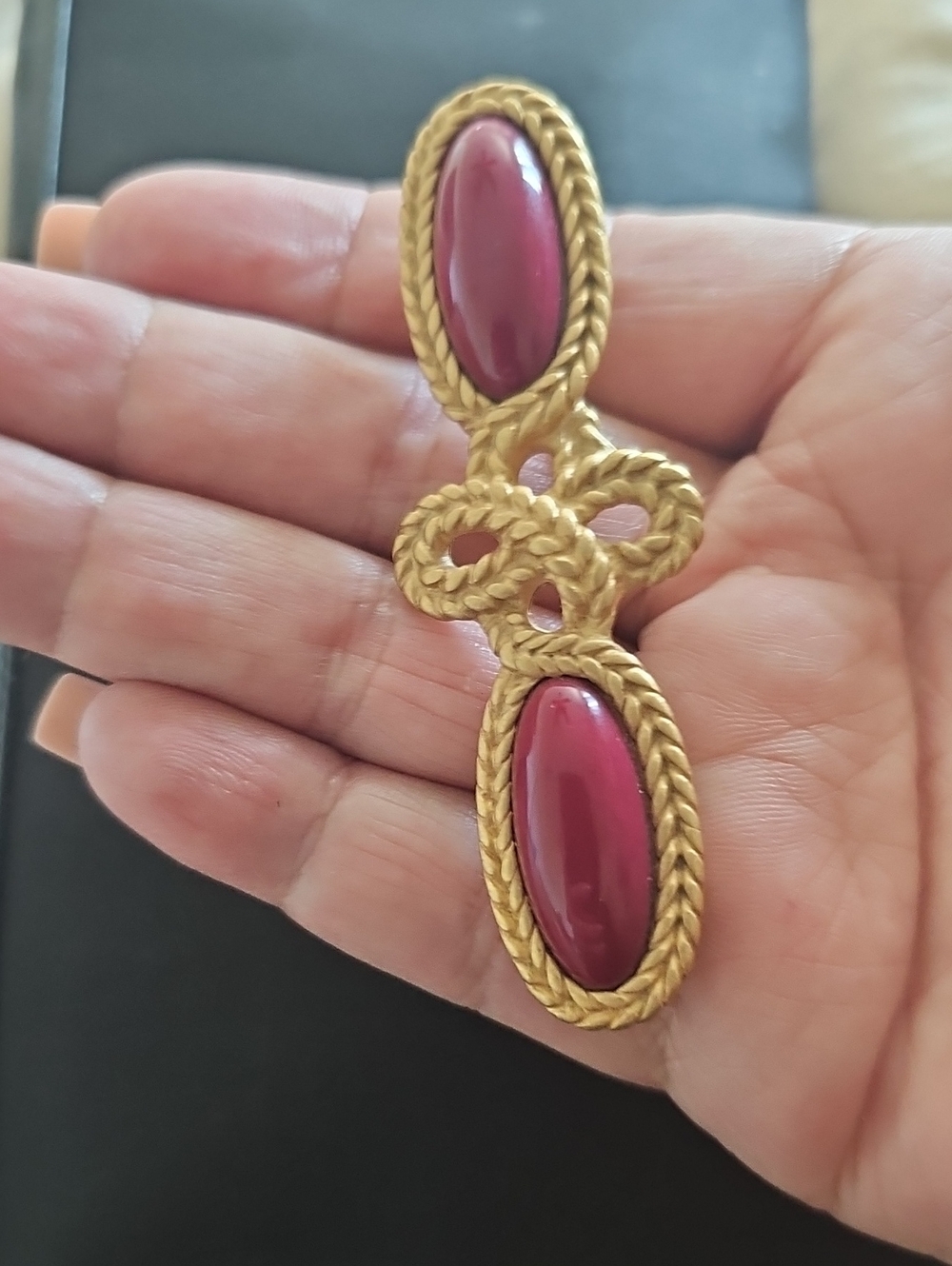 Monet Maroon Cabochon Gold Stone Parure Brooch